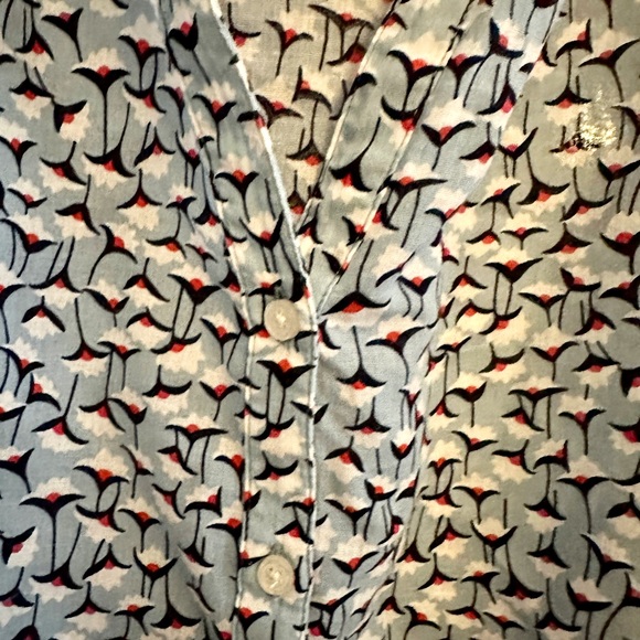 BODEN Esme Heron Blue Crocus Flower Top Lightly Worn US - Picture 2 of 7